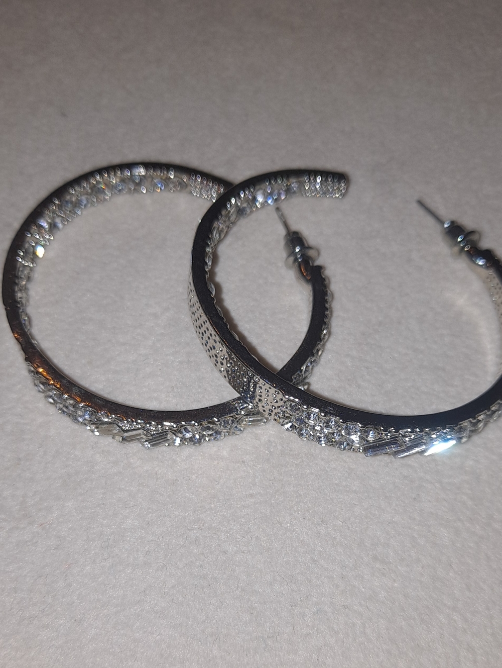 Silver Crystal Hoop Earrings - Sparkling Women's Fashion Jewelry